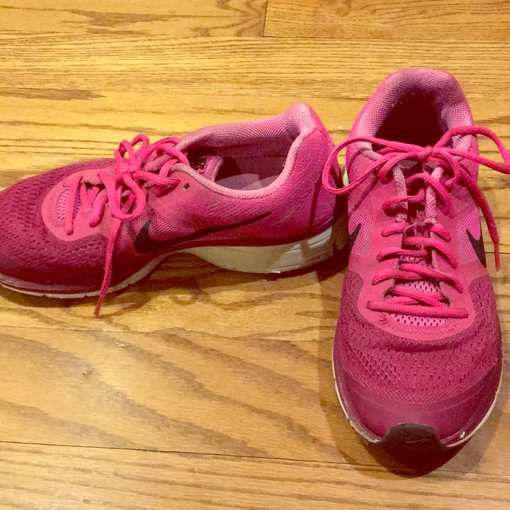 NIKE PEGASIS WOMENS